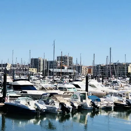 Apartment Port - 2 Pieces Pour 4 Personnes 074 *